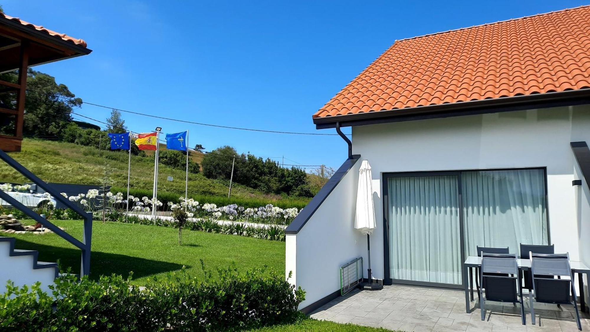 Apartamentos Valle De Irola Luanco Bagian luar foto